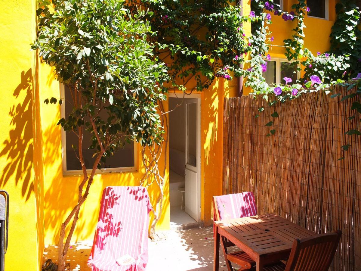 La Maison Jaune Sete Exterior photo